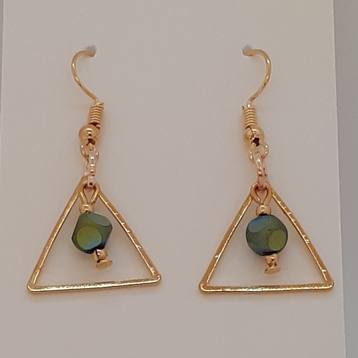 Earring-Gold-Crystal-Triangle-(DG)-R40 Earring-Gold-Crystal-Triangle-(DG)-R40